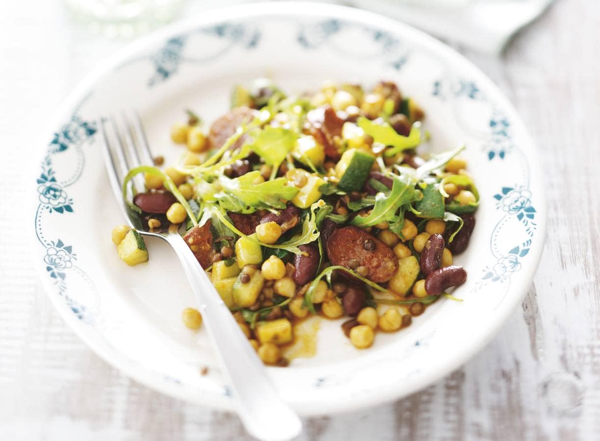 Bonen met chorizo en rucola