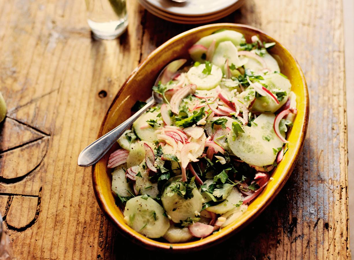 Komkommersalade met ui