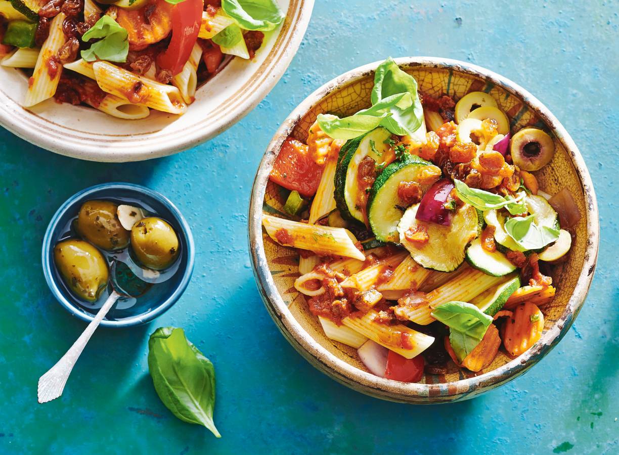 Siciliaanse pastasalade alla caponata