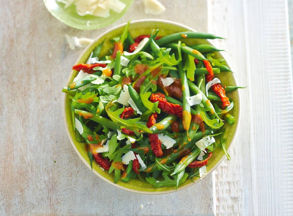 Sperziebonen met rucola en kaas