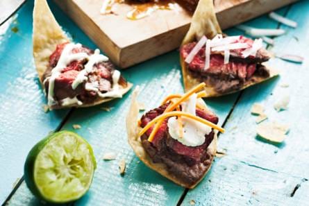 Jonas Cramby's nacho de nachos (maistortillas met entrecote)