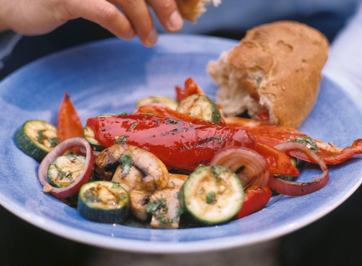 Gemengde gegrilde salade