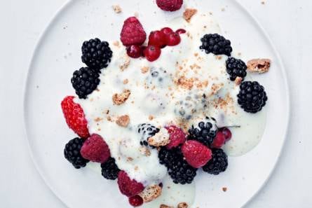 Bill Gran­ger's ge­mengd fruit, za­ba­gli­o­ne & can­tuc­ci­ni