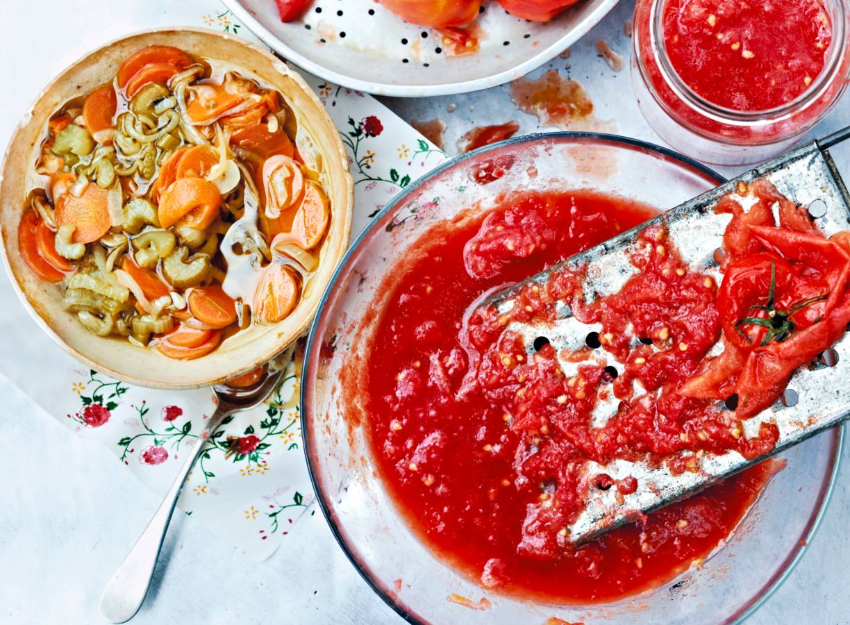 Bill Granger's saus van rauwe tomaten