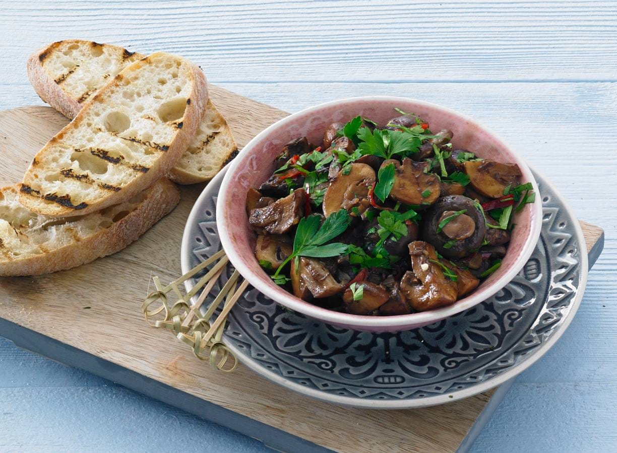 Tapas champignons met balsamico