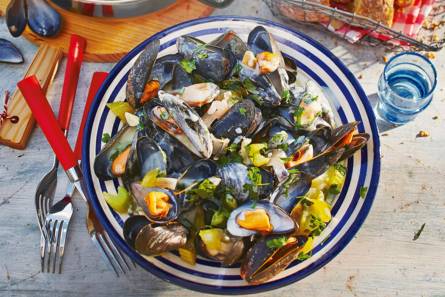recept mosselen met witte wijn recept mosselen met witte wijn