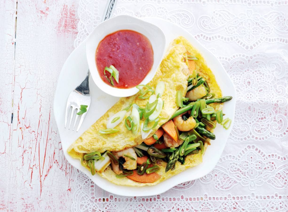 Omelet met snijbonen en garnalen
