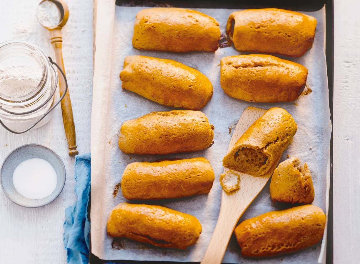 Roggeworstenbroodjes