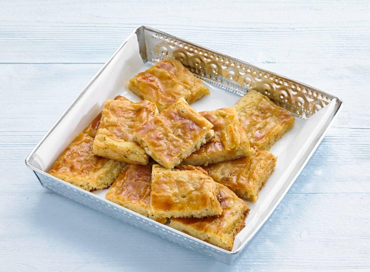 Boterkoek met rozemarijn en abrikozen