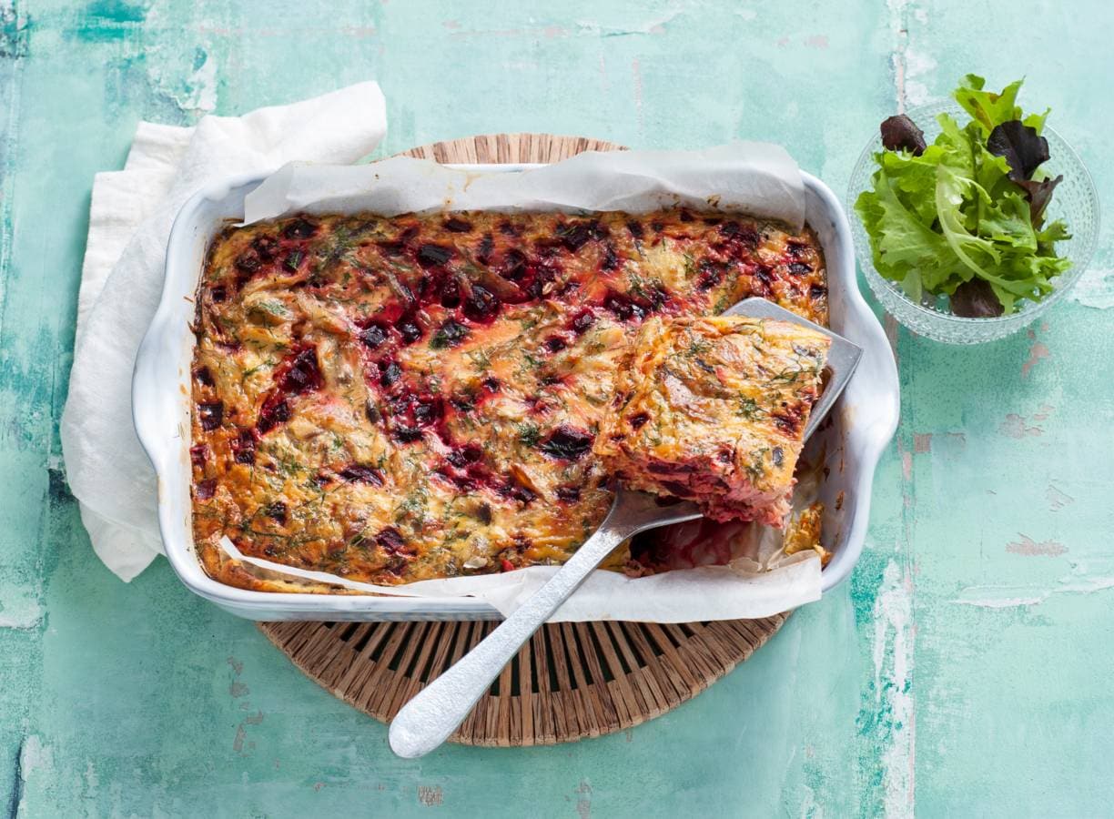 Speltfrittata met bietjes en makreel