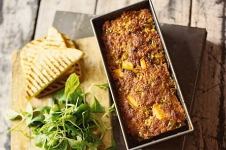 Gehaktbrood met appel en paprika