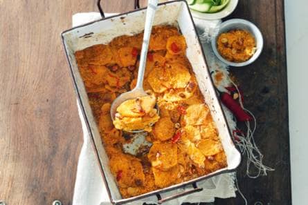 Romige gratin van zoete aardappel en pinda
