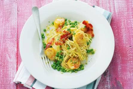 Pasta met sint-jakobsschelpen en saffraanboter