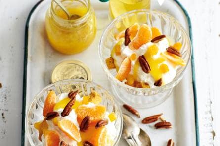 Zandkoekjes met room, fruit en noten
