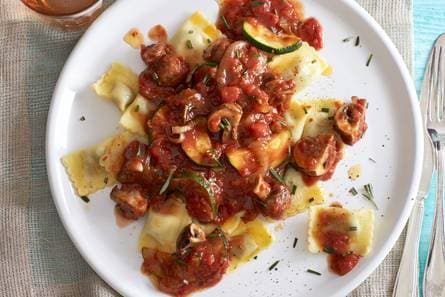 Ravioli met basilicumsaus