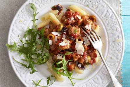 Penne met Italiaanse kruidensaus