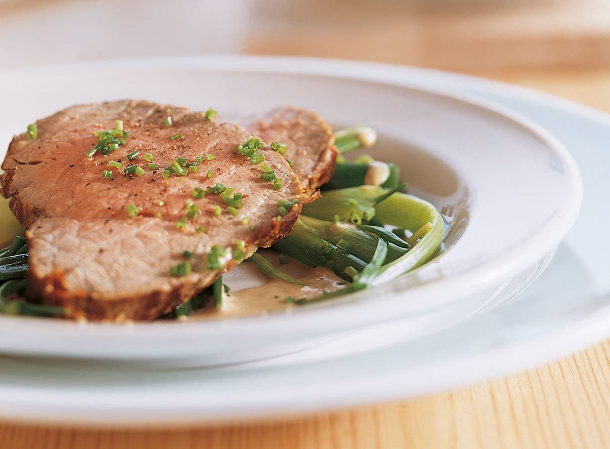 Kalfsfricandeau met sherry-mosterdsaus