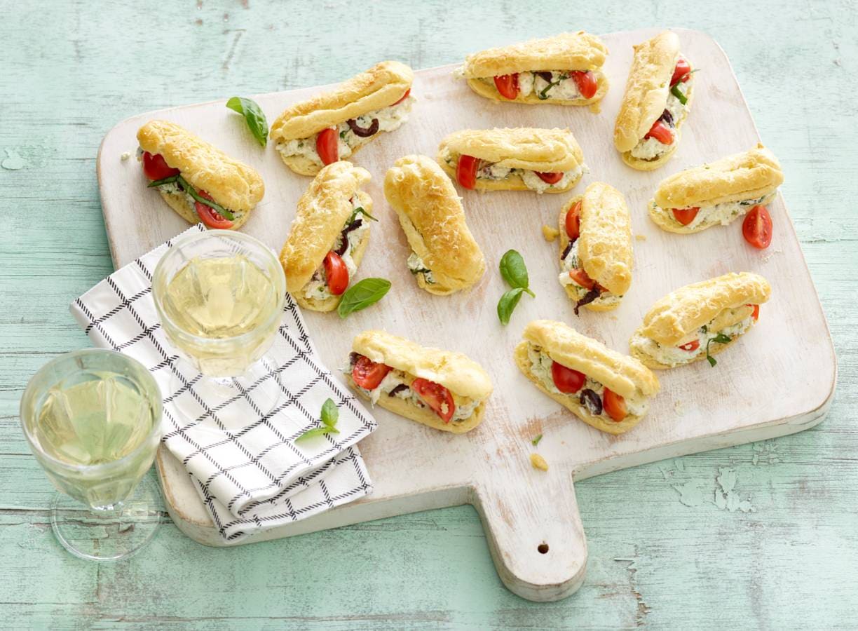 Hartige mini-eclairs met ricotta en basilicum