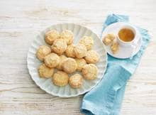 Traditionele Hollandse koekjes, lekker zacht vanbinnen.