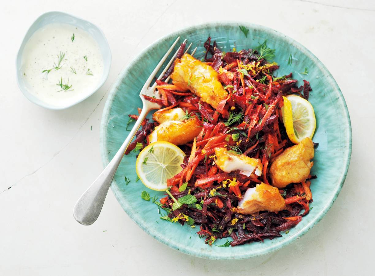 Wortelsalade met biet en kibbeling