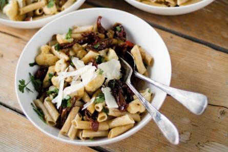 Siciliaanse pasta met bloemkool