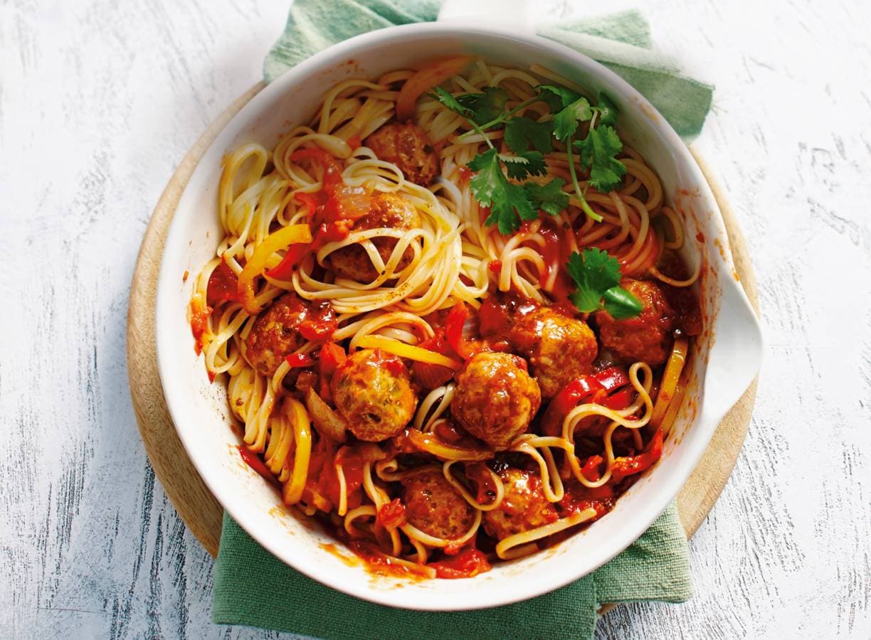 Linguine met kipgehaktballetjes