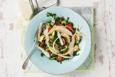 Spaghetti met pittige courgette en boerenkool