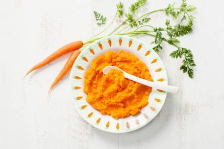 Opperdepop: fruitige appel-wortelpuree 6 mnd