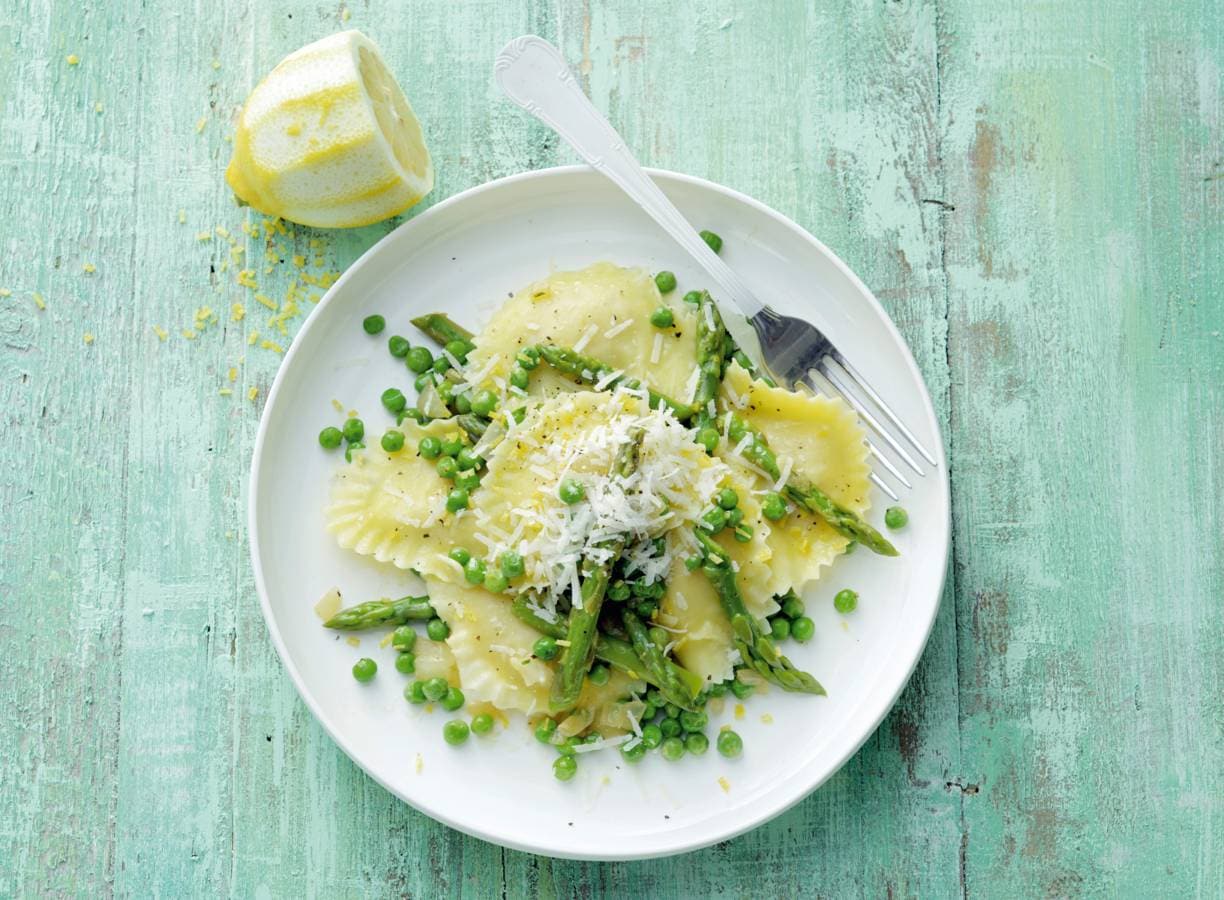 Mezzelune met groene asperges