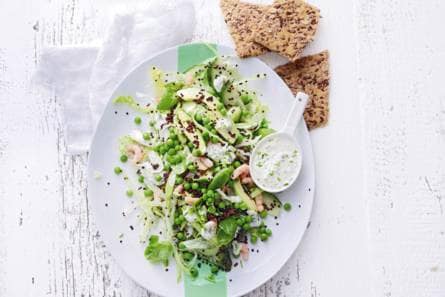 Quinoasalade met avocado en garnalen