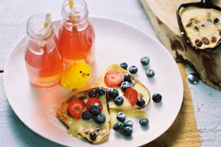Rozijnenpannenkoekjes met lemon curd