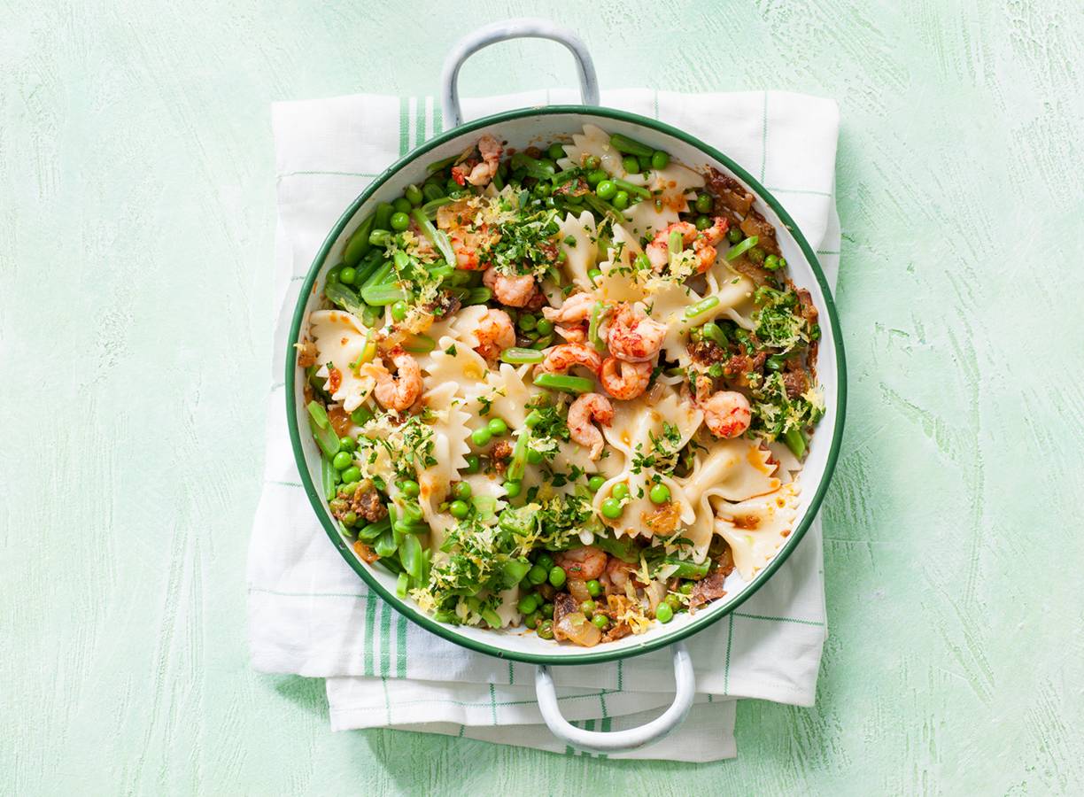 Farfalle met rivierkreeftjes en gremolata
