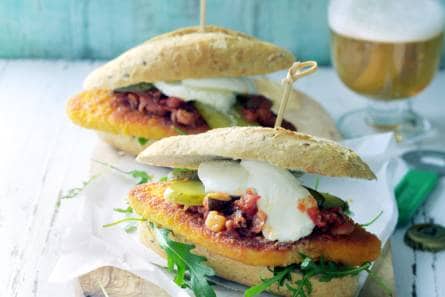 Kipschnitzelburger met mozzarella