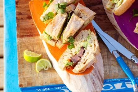 Texmexsandwich met jalapeñoburger