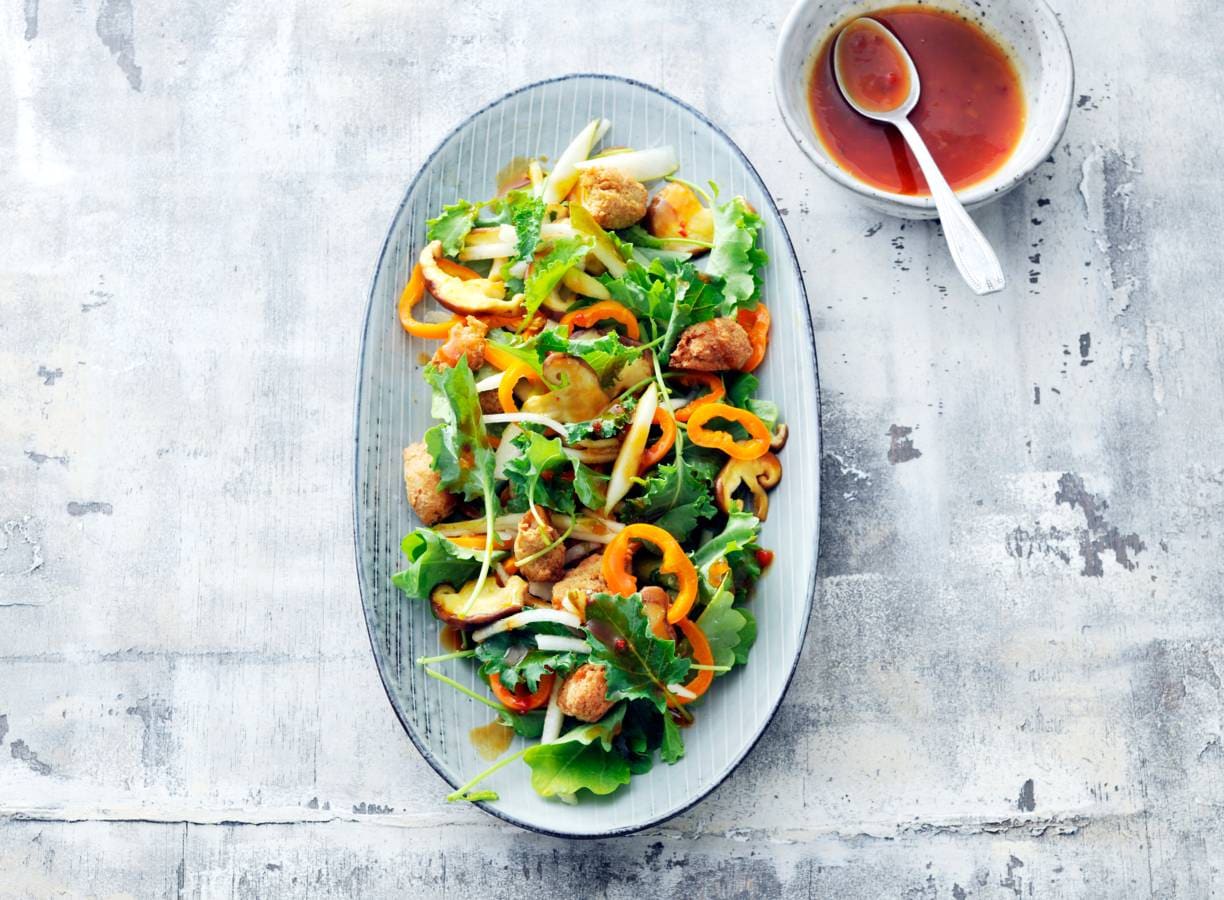 Salade van babyboerenkool, shiitake en peer