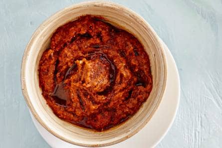 Snelle auberginedip met knoflook