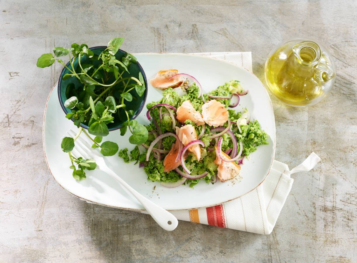 Zalm met waterkers-erwtenpuree