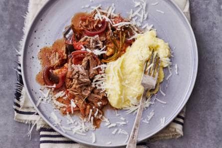 Mediterrane rundvleesragout met polenta
