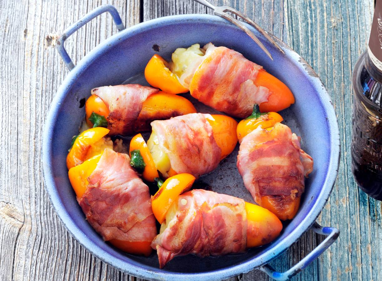 Borrelpaprika met blauwaderkaas