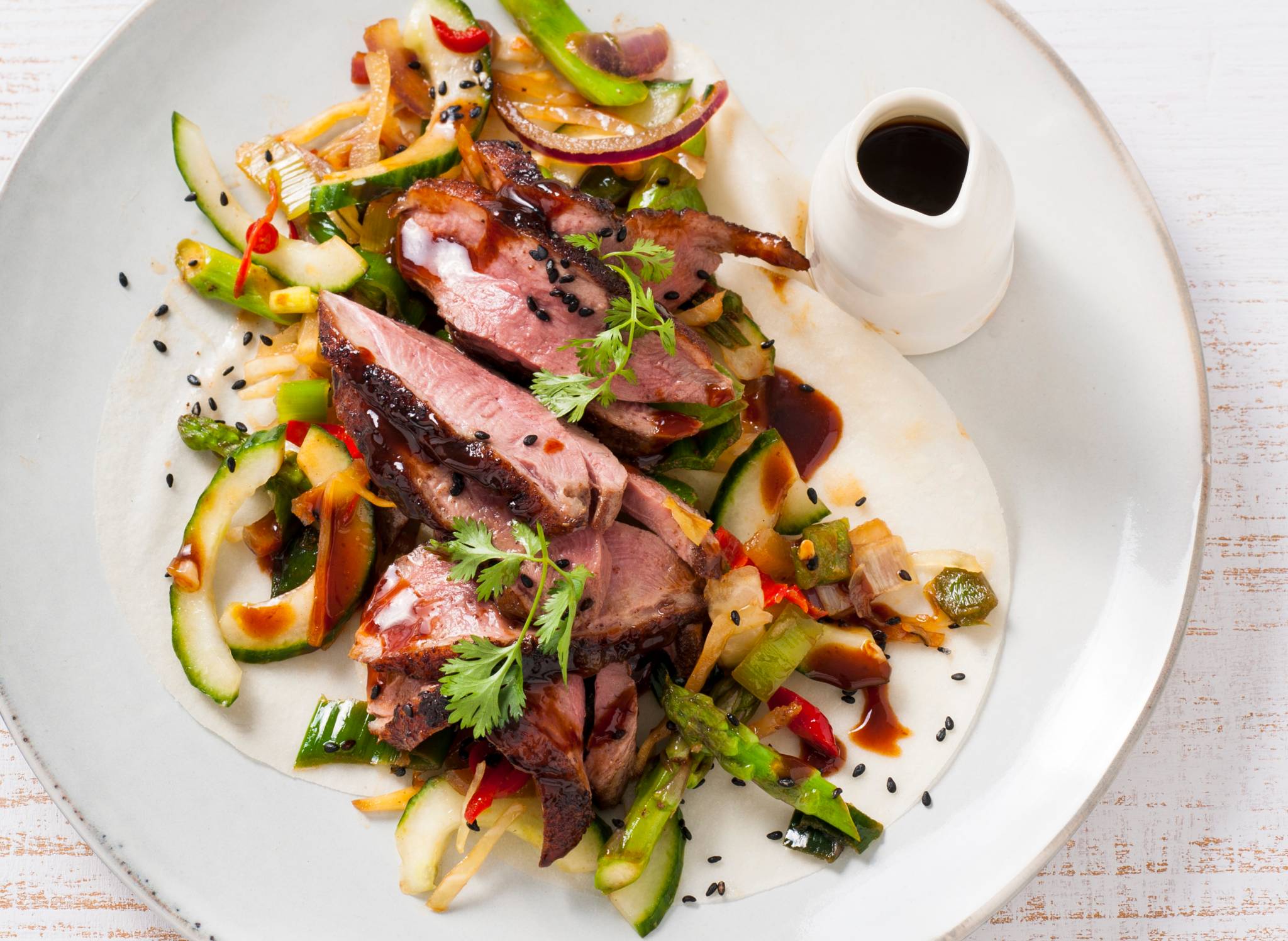 Thaise wraps met eendenborstfilet en asperges recept Allerhande