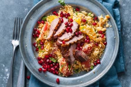 Eendenborst met granaatappel en citruscouscous