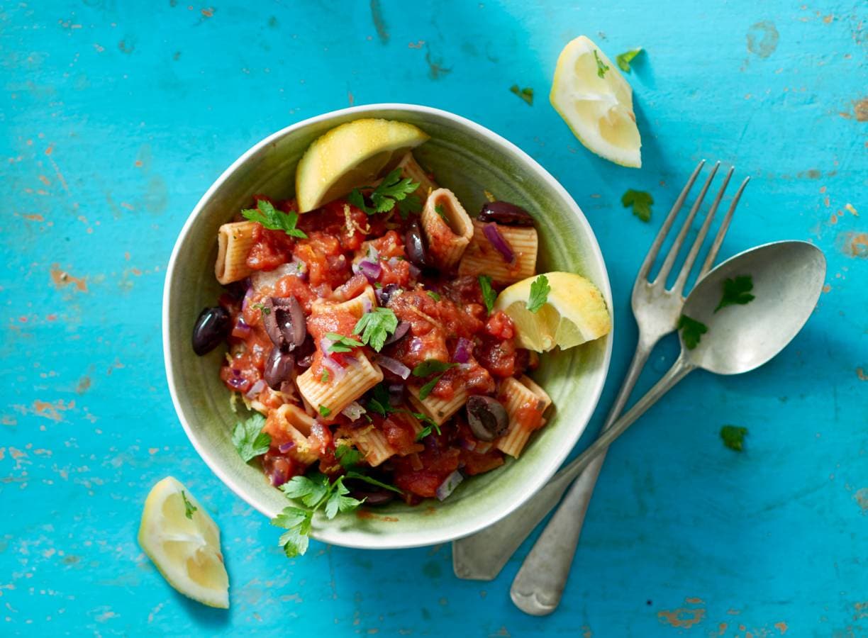 Rigatoni met frisse tomatensaus