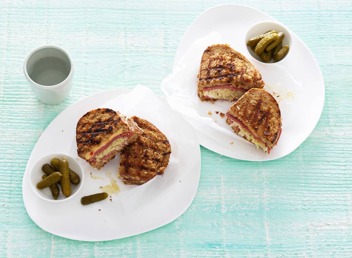 Reuben sandwich pastrami