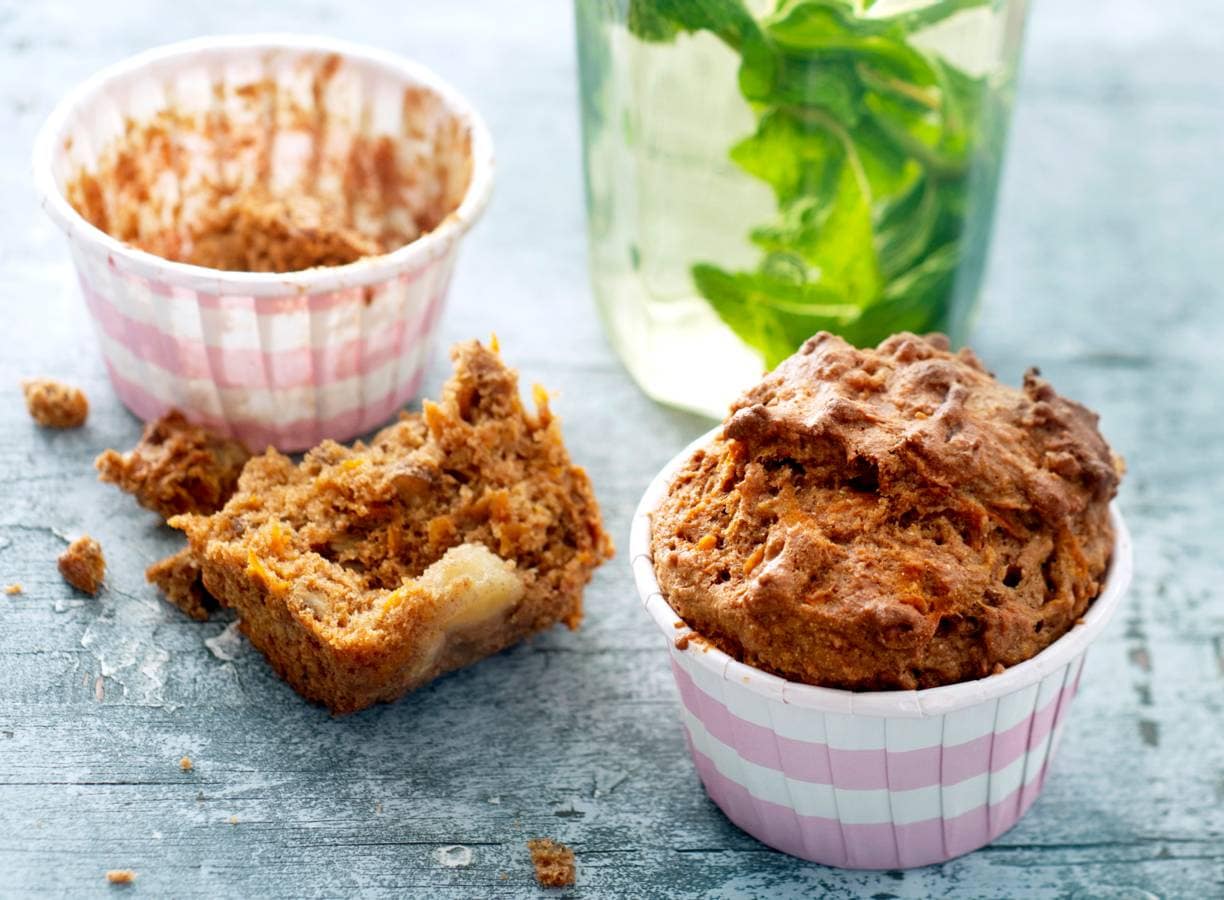 Bananen-wortelmuffin met pecannoten