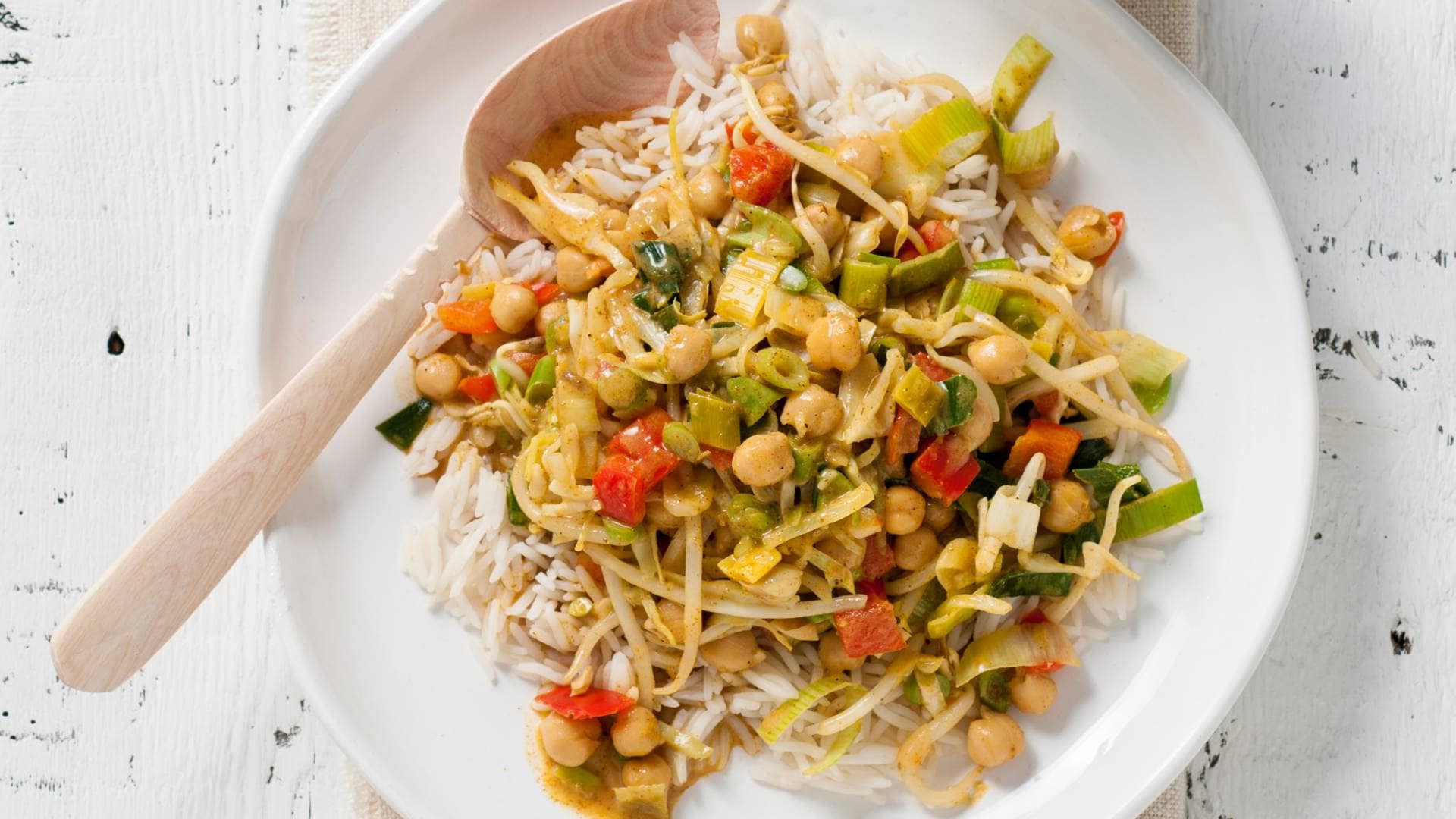 Vegan curry met kikkererwten, kokosmelk en rijst. recept - Allerhande ...