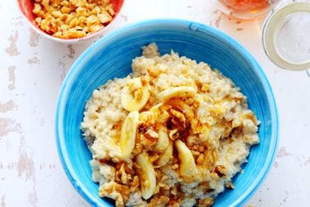 Havermoutpap met banaan en walnoot