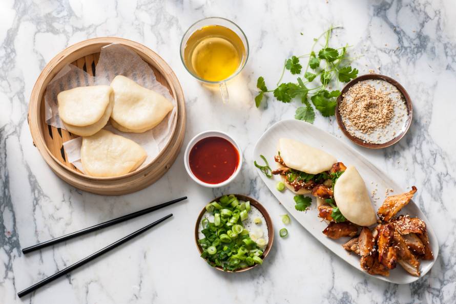 Steamed buns met 'Koreaanse' kip-image