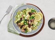Pasta met ongelofelijk veel lekkers uit het zuiden.