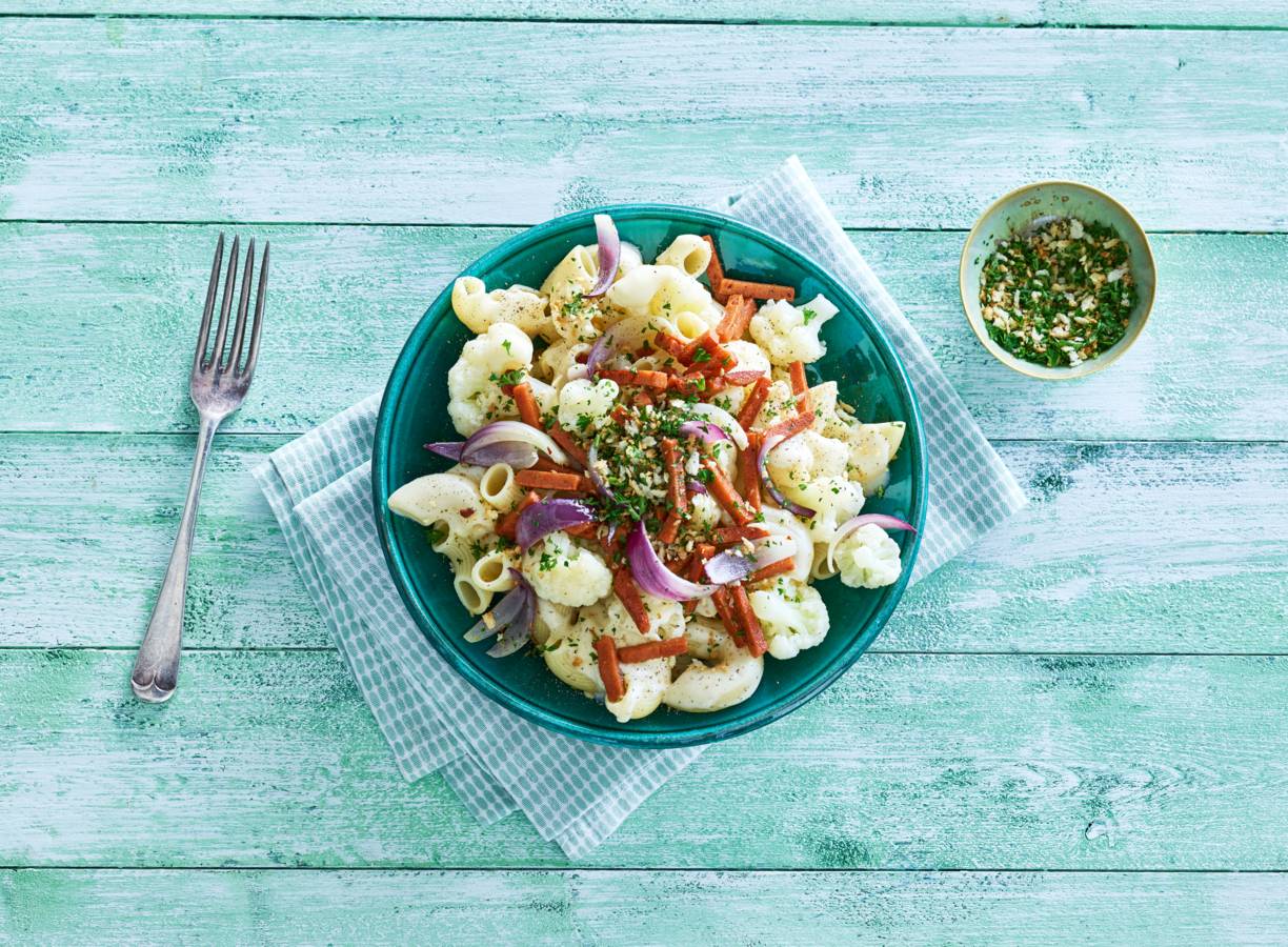 Pasta met bloemkool en knapperige pangrattato