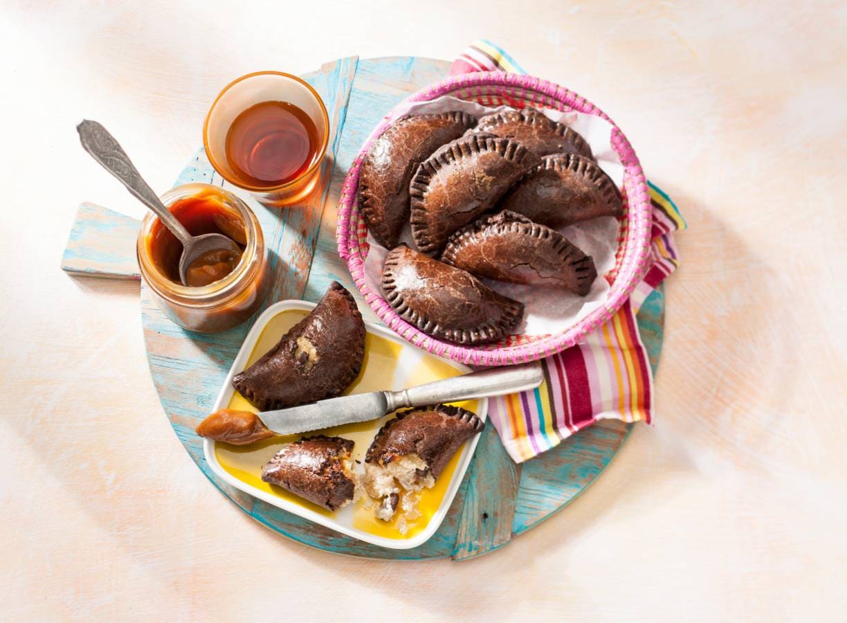 Chocolade-empanadas met banaan en kokos
